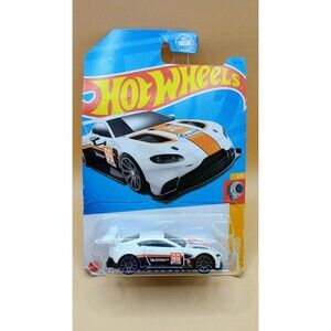 Hot Wheels Aston Martin Vantage GTE (2023 Series Recolor) 1:64 Diecast Model